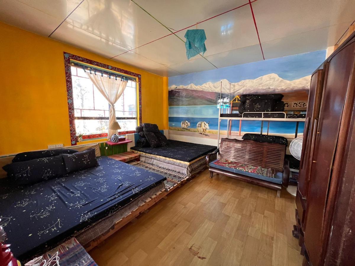 Saigonese Trekking House Apartment Sa Pa Exterior foto